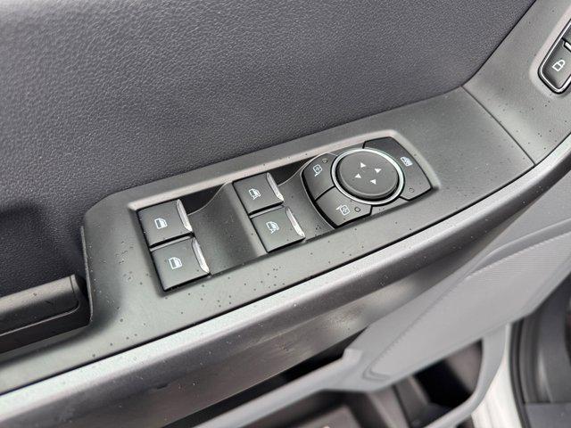Photo of 2025 Oxford White Ford F-250