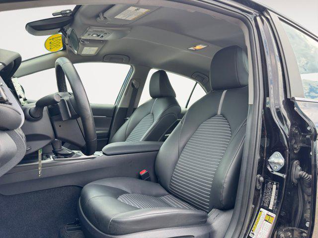 Photo of 2024 Midnight Black Metallic Toyota Camry