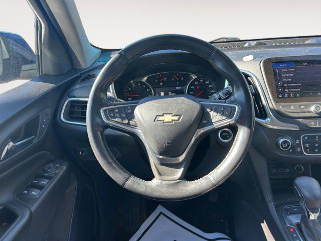 Photo of 2022 Blue Glow Metallic Chevrolet Equinox