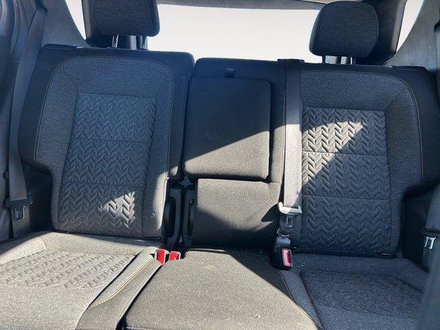 Photo of 2022 Blue Glow Metallic Chevrolet Equinox