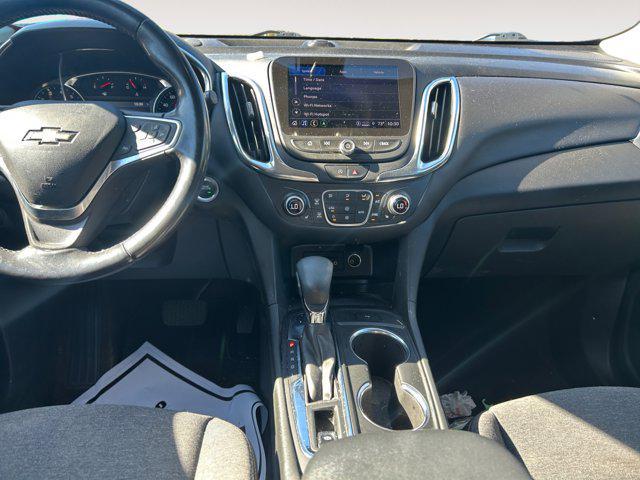 Photo of 2022 Blue Glow Metallic Chevrolet Equinox