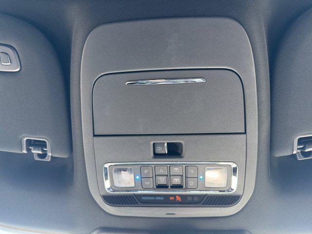 Photo of 2025 White Ford F-150