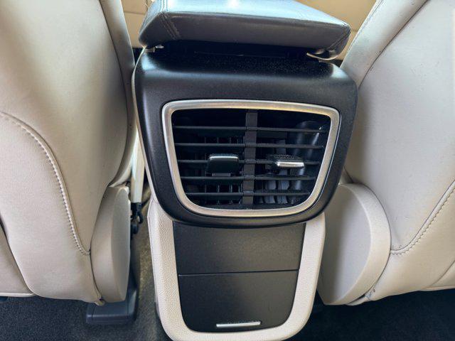 Photo of 2017 Midnight Sapphire Blue Metallic Lincoln MKX