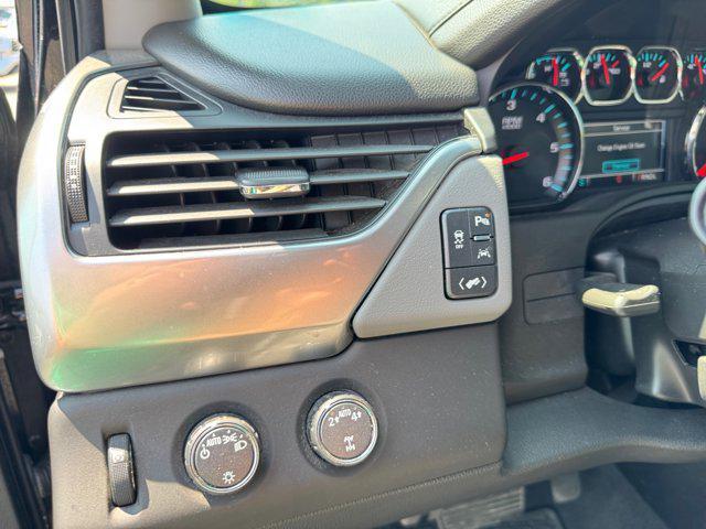 Photo of 2019 Black Chevrolet Suburban