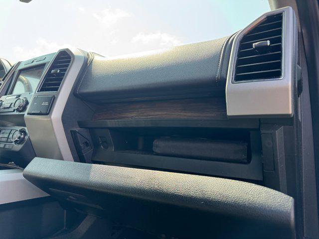 Photo of 2019 Gray Ford F-150