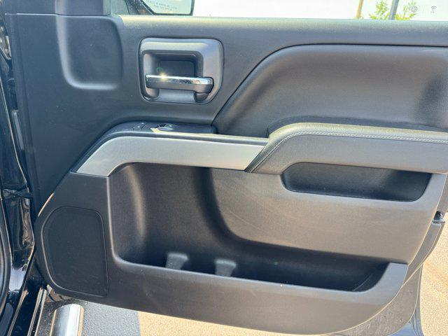 Photo of 2019 Black Chevrolet Silverado 1500