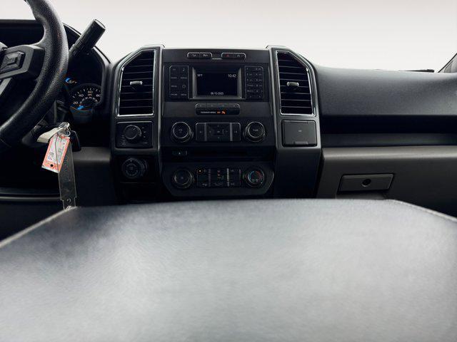 Photo of 2016 Red Ford F-150