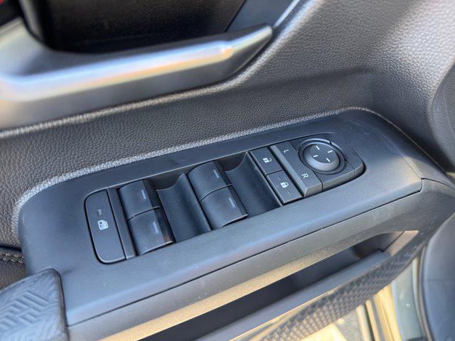 Photo of 2025 BRONZE Toyota Tacoma