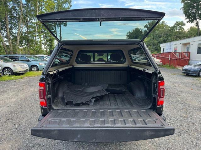 Photo of 2021 Diamond Black Crystal Pearlcoat RAM 1500