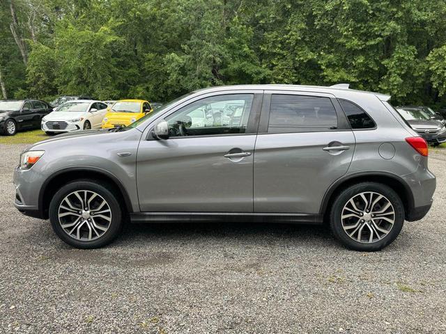 Photo of 2019 Mercury Gray Metallic Mitsubishi Outlander Sport
