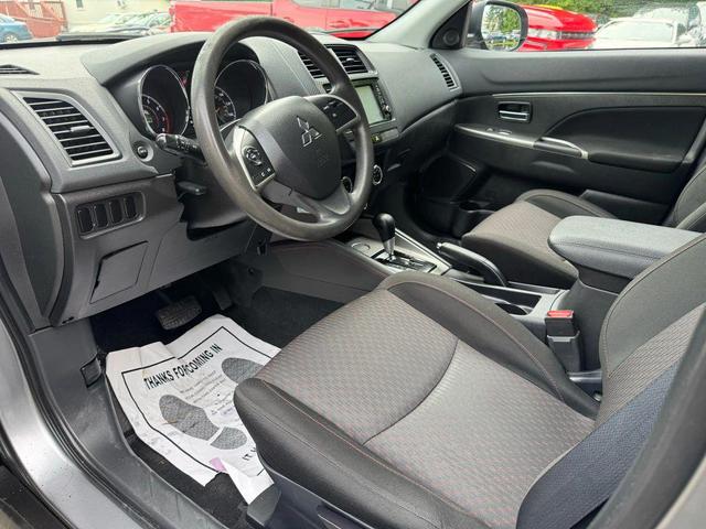 Photo of 2019 Mercury Gray Metallic Mitsubishi Outlander Sport