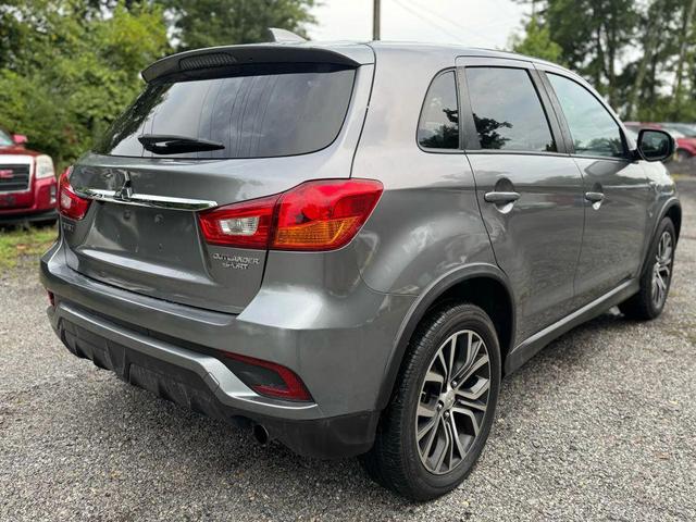 Photo of 2019 Mercury Gray Metallic Mitsubishi Outlander Sport