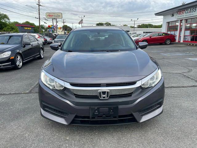 Photo of 2016 Gray Honda Civic