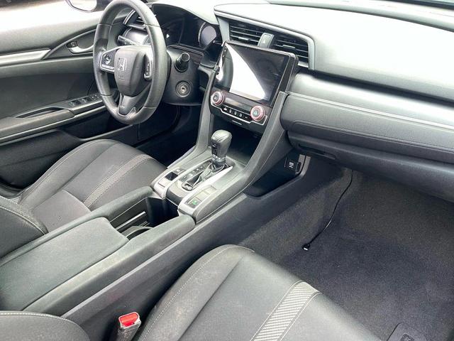 Photo of 2016 Gray Honda Civic