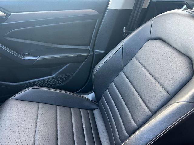 Photo of 2024 Platinum Gray Metallic Volkswagen Jetta