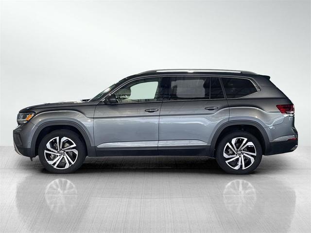 Photo of 2021 Platinum Gray Metallic Volkswagen Atlas