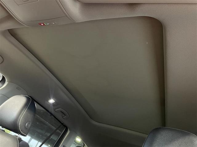 Photo of 2021 Platinum Gray Metallic Volkswagen Atlas