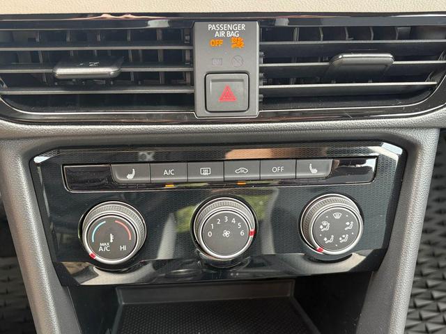 Photo of 2025 Monterey Blue Pearl Volkswagen Taos