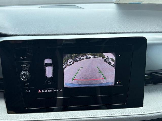Photo of 2025 Monterey Blue Pearl Volkswagen Taos
