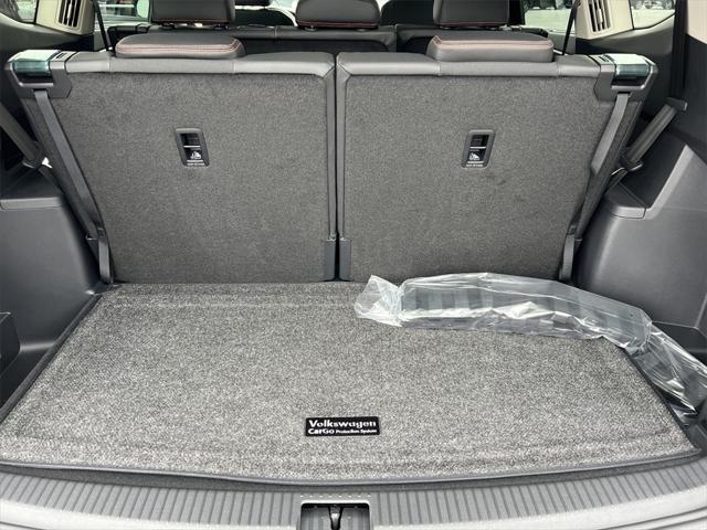Photo of 2025 Titainium Volkswagen Atlas