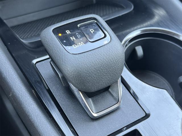 Photo of 2025 Brilliant Silver Metallic Nissan Rogue