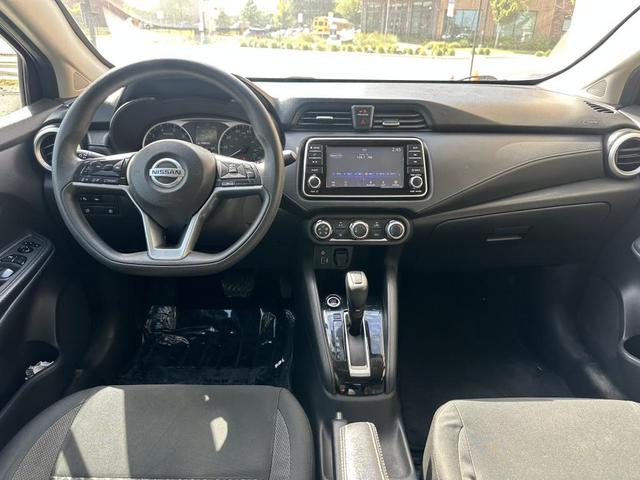 Photo of 2020 Super Black Nissan Versa