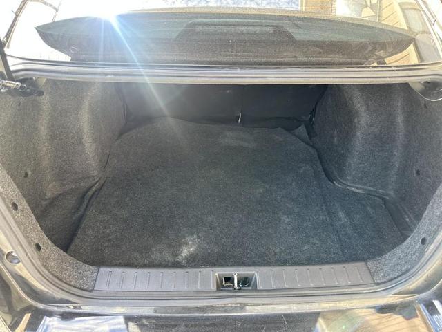 Photo of 2020 Super Black Nissan Versa