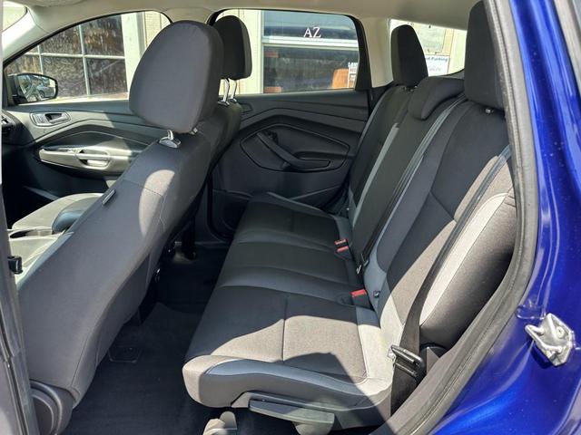 Photo of 2013 Deep Impact Blue Ford Escape