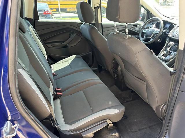 Photo of 2013 Deep Impact Blue Ford Escape
