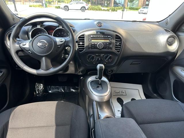 Photo of 2013 Brilliant Silver Nissan Juke
