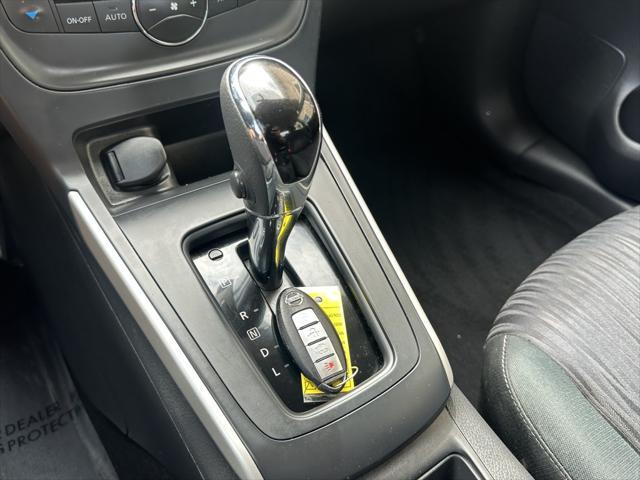 Photo of 2019 Brilliant Silver Metallic Nissan Sentra