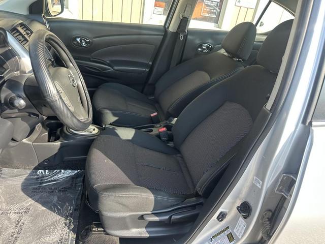 Photo of 2019 Brilliant Silver Metallic Nissan Versa