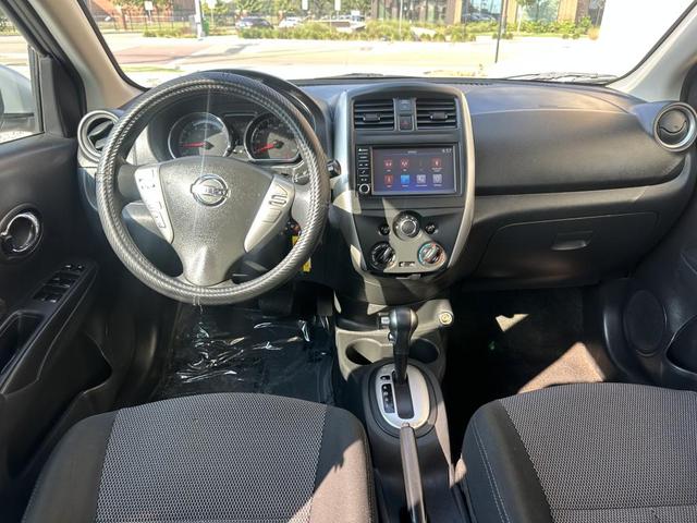 Photo of 2019 Brilliant Silver Metallic Nissan Versa