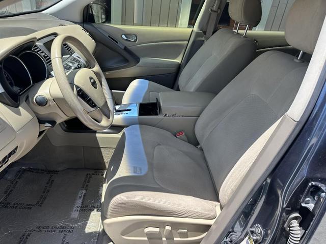Photo of 2014 Graphite Blue Metallic Nissan Murano