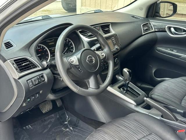 Photo of 2017 Silver Nissan Sentra