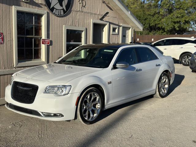 2018 Chrysler 300