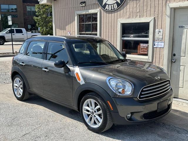 Photo of 2012 Brown MINI Cooper Countryman