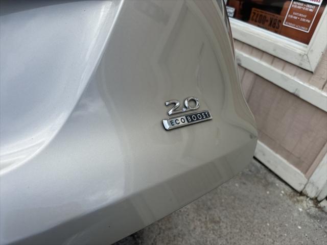 Photo of 2015 Karat Gold Metallic Lincoln MKC