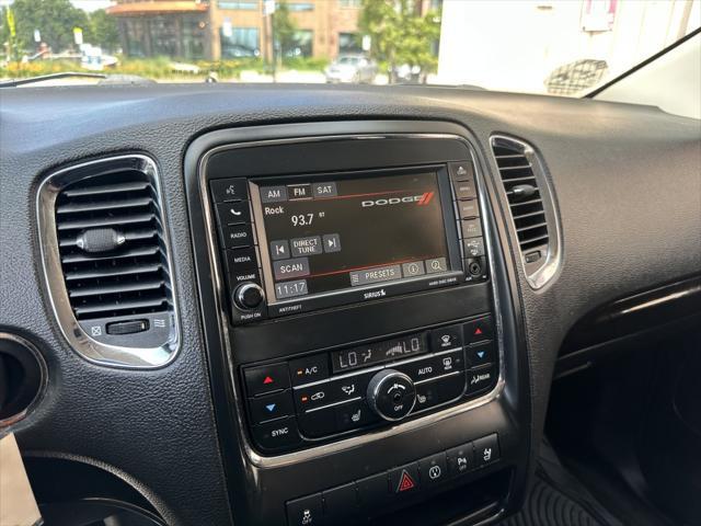 Photo of 2013 Brilliant Black Crystal Pearlcoat Dodge Durango