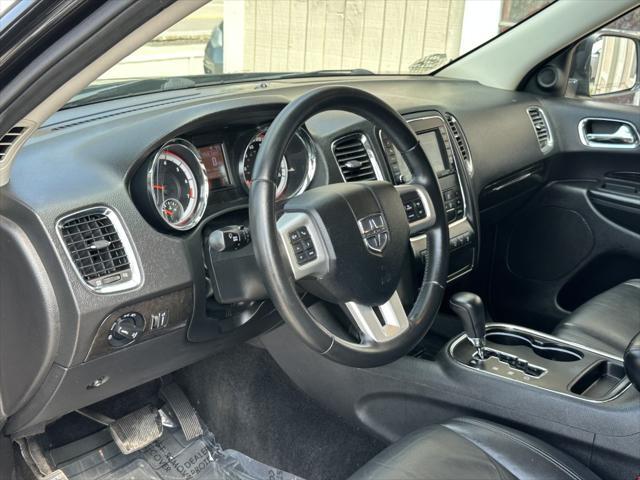 Photo of 2013 Brilliant Black Crystal Pearlcoat Dodge Durango
