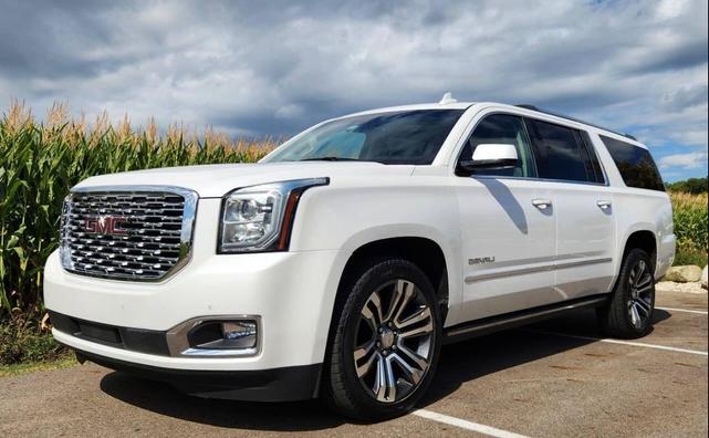Photo of 2019 White GMC Yukon XL