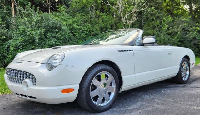 2002 Ford Thunderbird