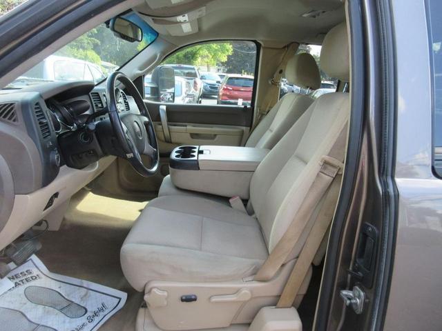 Photo of 2013 Brown GMC Sierra 2500