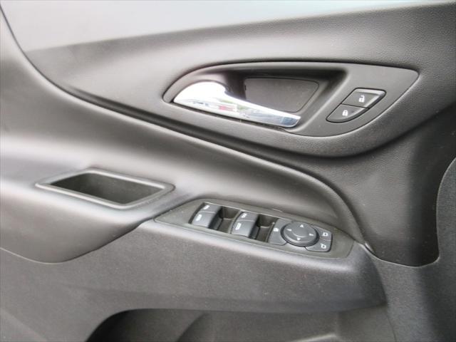Photo of 2020 Mosaic Black Metallic Chevrolet Equinox