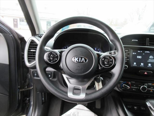 Photo of 2020 Gravity Grey Kia Soul