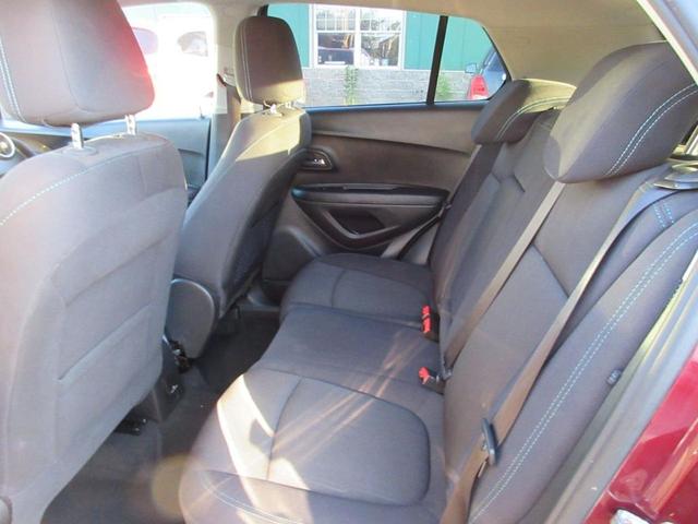 Photo of 2016 Maroon Chevrolet Trax