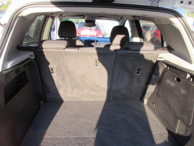Photo of 2016 White Chevrolet Trax