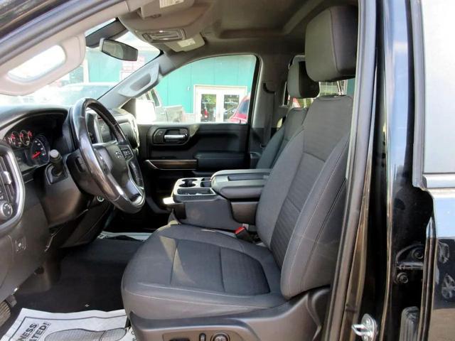Photo of 2021 Black Chevrolet Silverado 1500