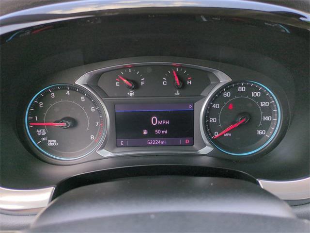 Photo of 2021 Silver Ice Metallic Chevrolet Traverse