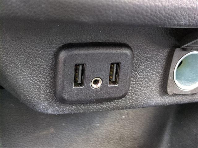 Photo of 2021 Silver Ice Metallic Chevrolet Traverse